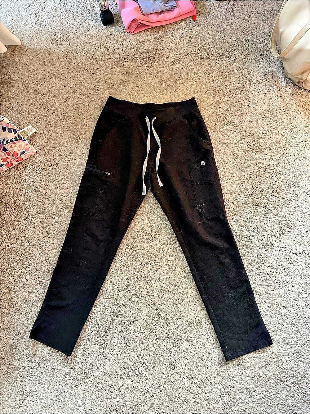 FIGS yola straight leg black small petite